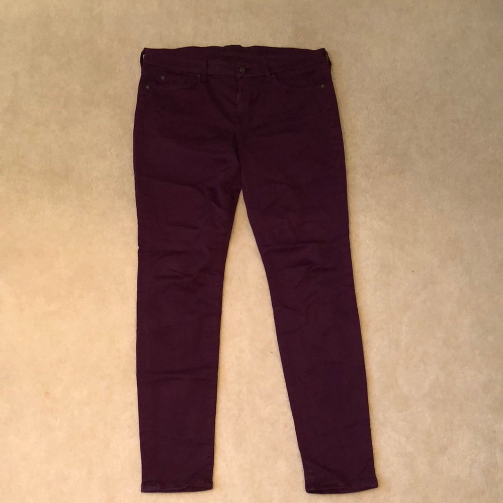 Seven for all Mankind sz 32 Plum Gwenevere’s